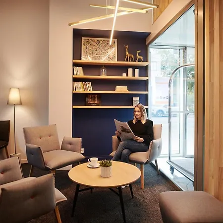 Seven Urban Centre 4*