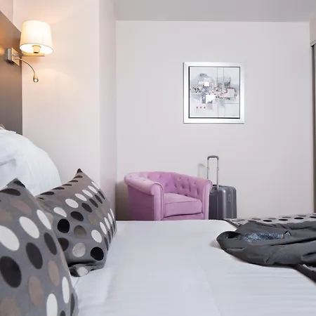 Seven Urban Centre Otel Nantes