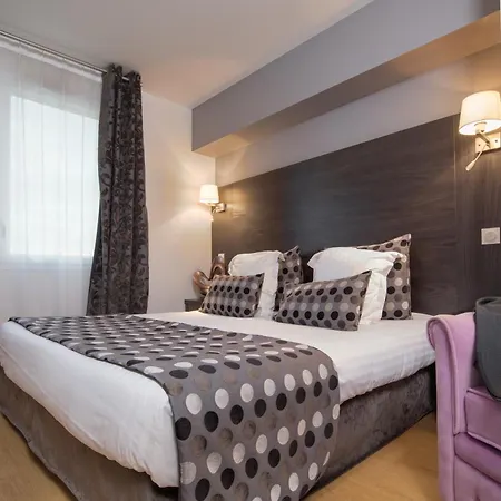 Otel Seven Urban Centre
