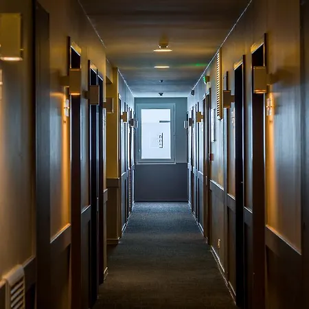 Otel Seven Urban Centre
